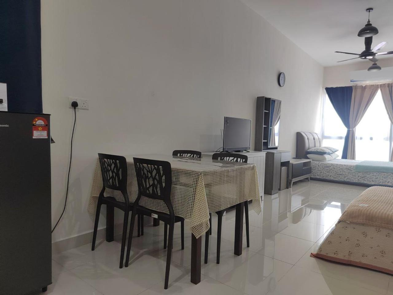 Studio Suite Homestay Klia เซปัง ภายนอก รูปภาพ